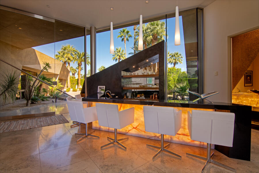 Palm Springs, California 92262, United States, 5 Bedrooms Bedrooms, ,4 BathroomsBathrooms,Residential,Active,255057