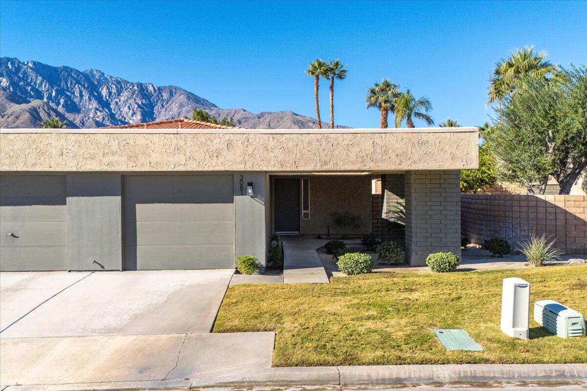 Palm Springs, California 92262, United States, 2 Bedrooms Bedrooms, ,2 BathroomsBathrooms,Residential,Active,256348