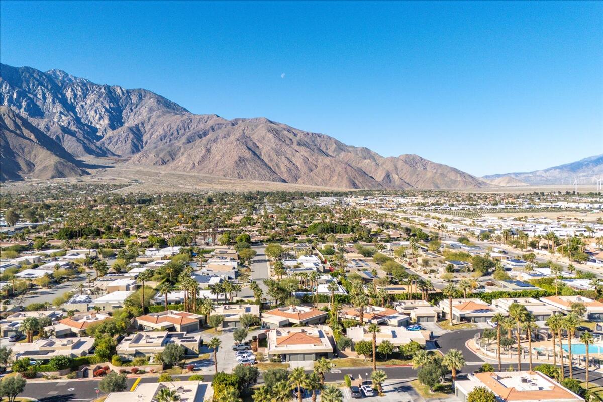 Palm Springs, California 92262, United States, 2 Bedrooms Bedrooms, ,2 BathroomsBathrooms,Residential,Active,256348
