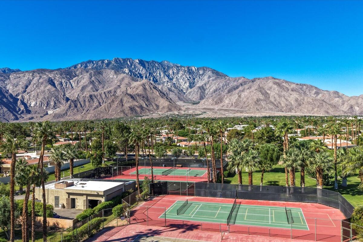 Palm Springs, California 92262, United States, 2 Bedrooms Bedrooms, ,2 BathroomsBathrooms,Residential,Active,256348