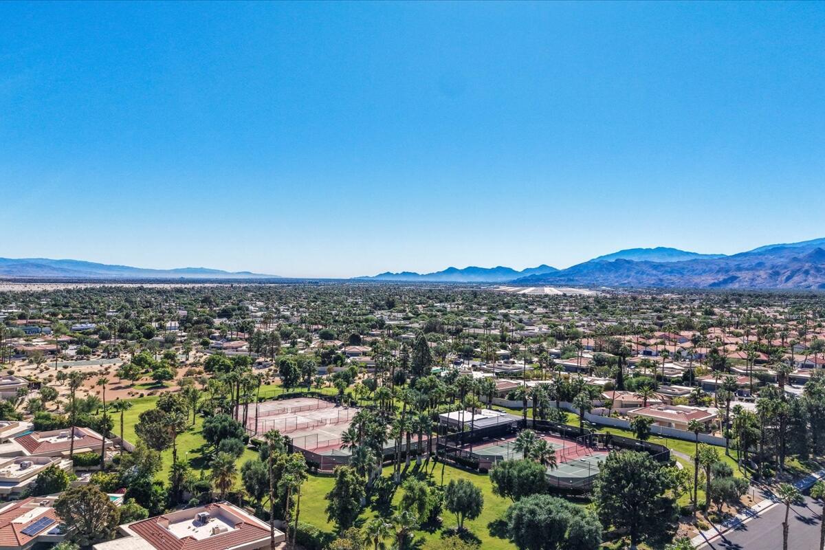 Palm Springs, California 92262, United States, 2 Bedrooms Bedrooms, ,2 BathroomsBathrooms,Residential,Active,256348