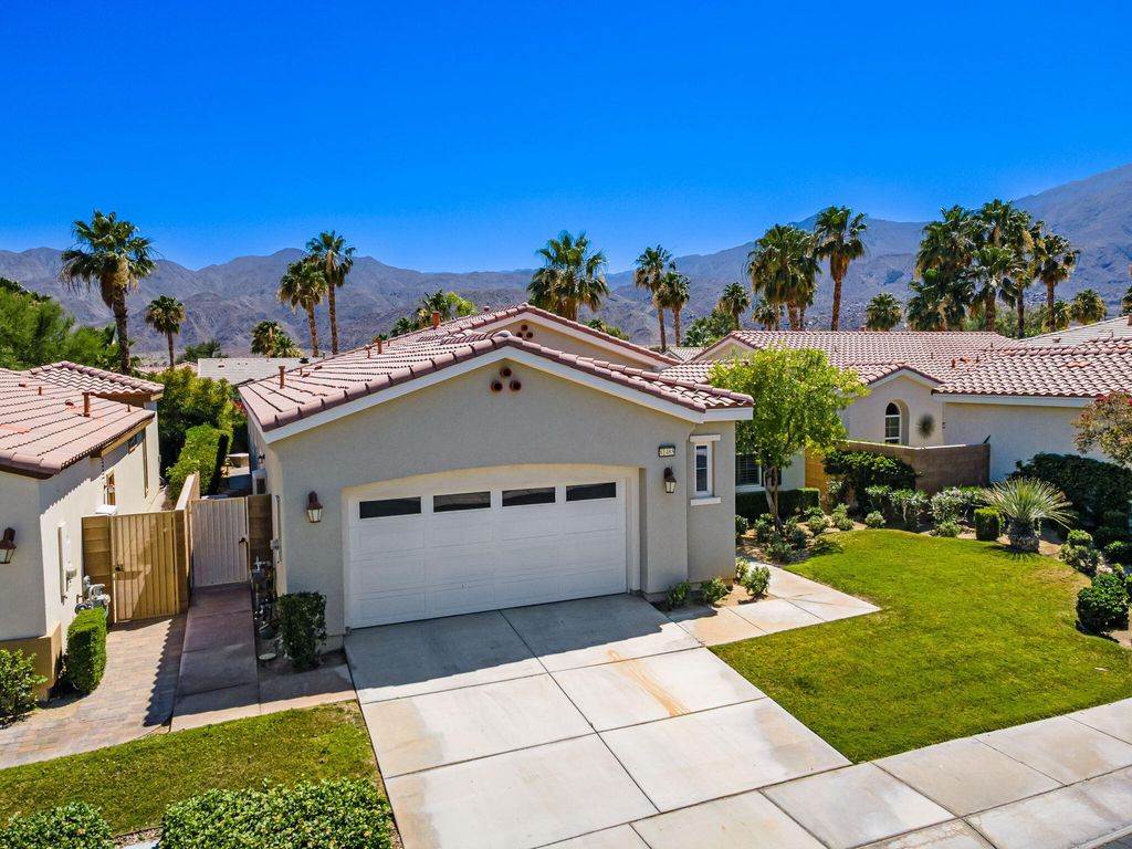 Photo of 81485 Jacaranda Court, La Quinta, CA 92253 (MLS # 219148040)