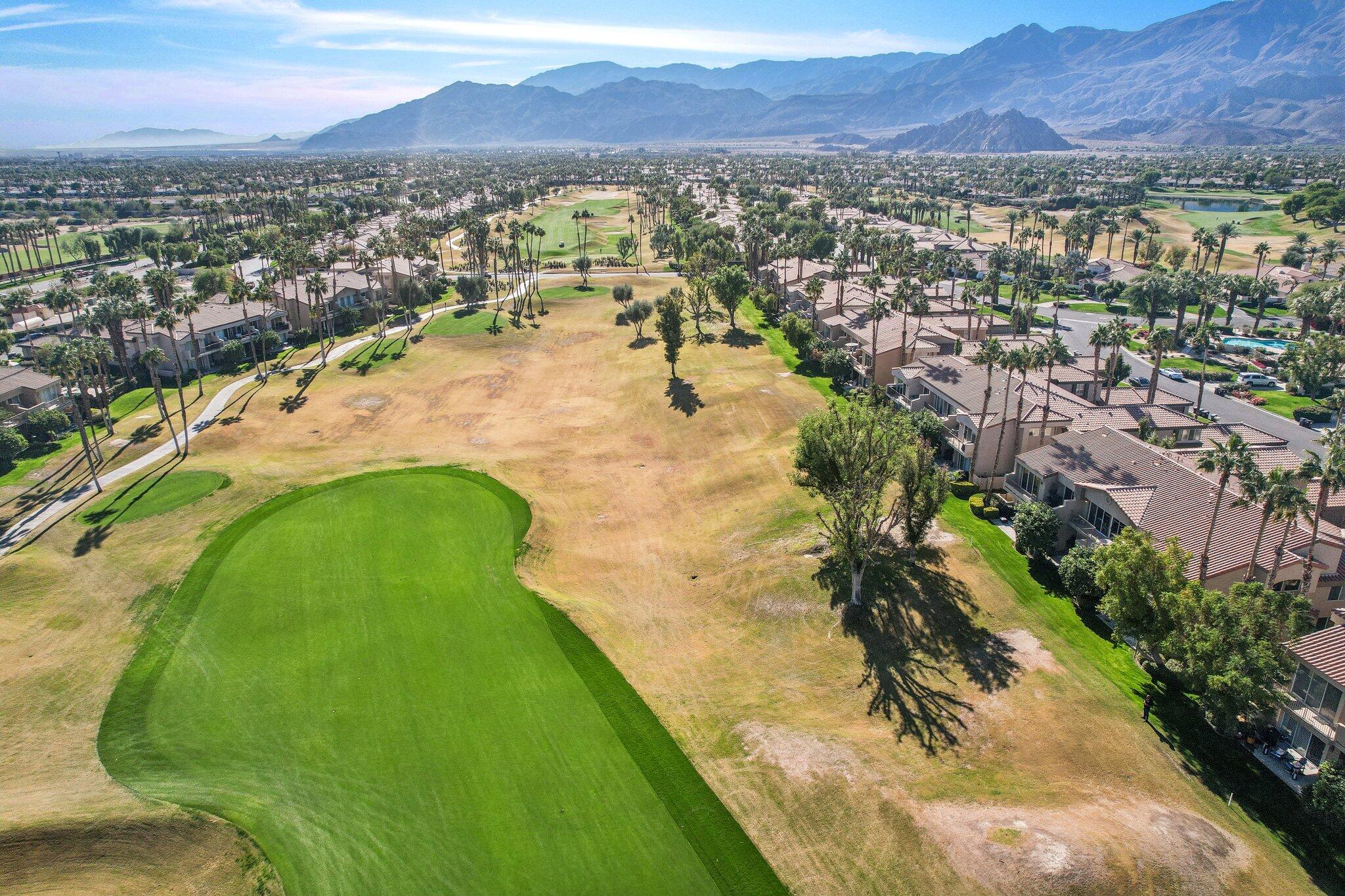 La Quinta, California 92253, United States, 3 Bedrooms Bedrooms, ,2 BathroomsBathrooms,Residential,Pending,83080