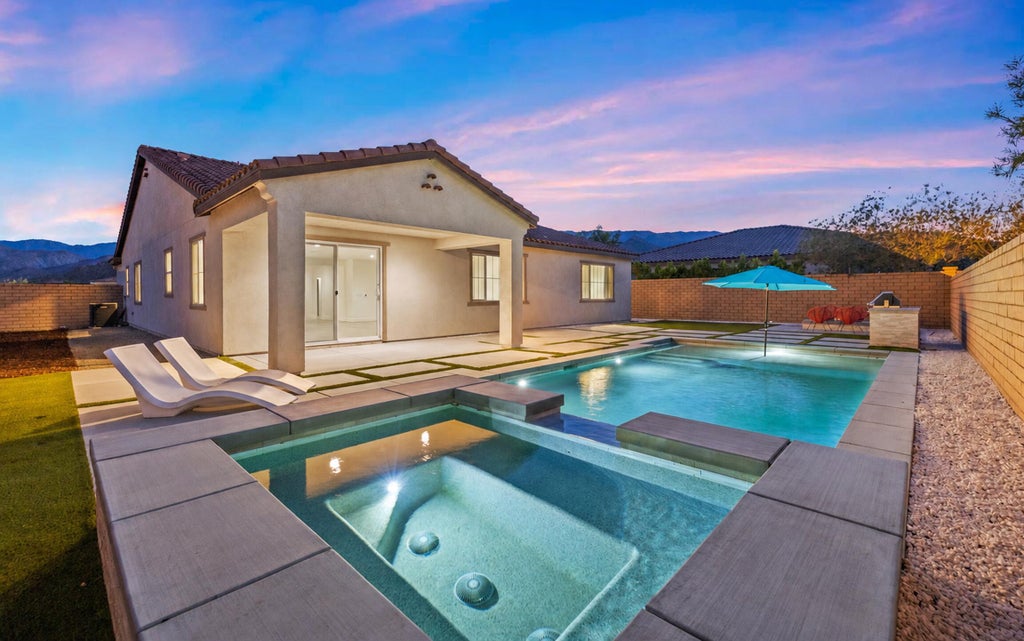 Photo of 58229 Coral View Way, La Quinta, CA 92253 (MLS # 219151966)