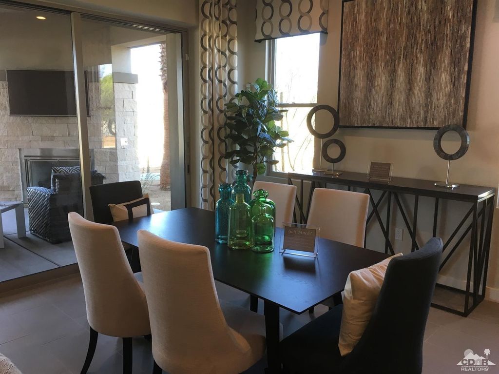 listing image 10991457801878737872