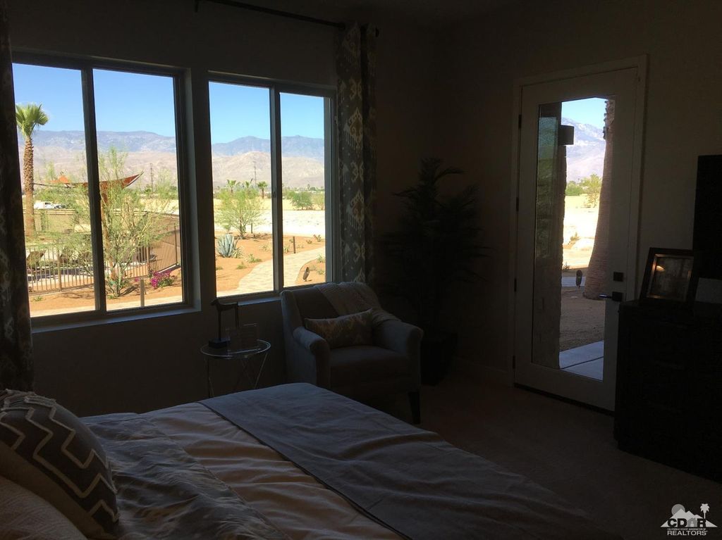 listing image 10997855883211981683