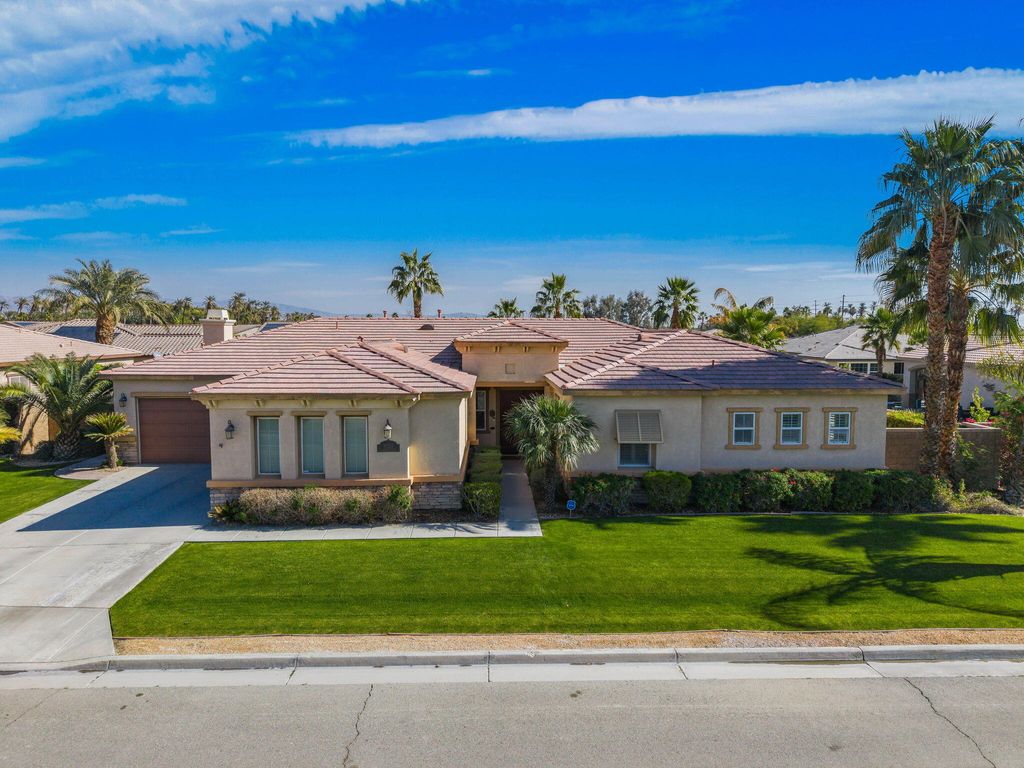 Photo of 57810 Residenza Court, La Quinta, CA 92253 (MLS # 219139295)