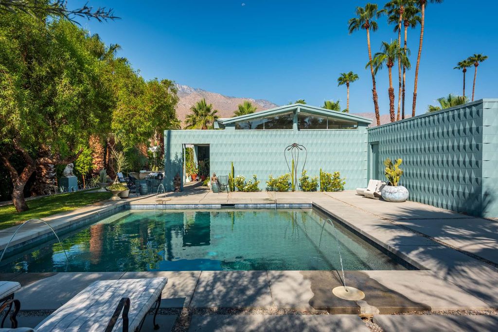 listing image 10997363689848804660