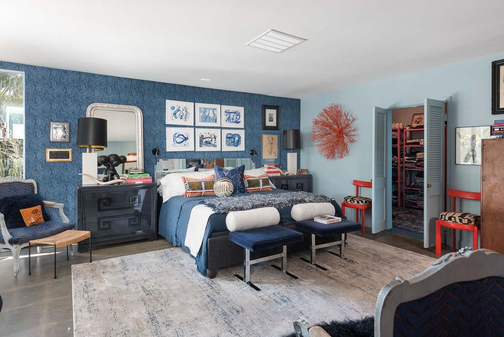 listing image 10990244946874751109