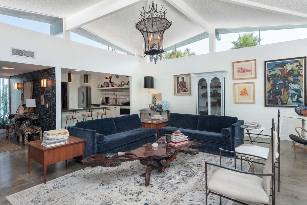 listing image 10993943692740128363