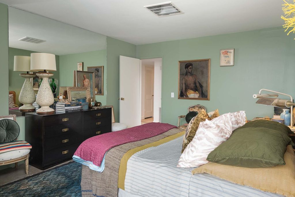 listing image 10995588892964014198