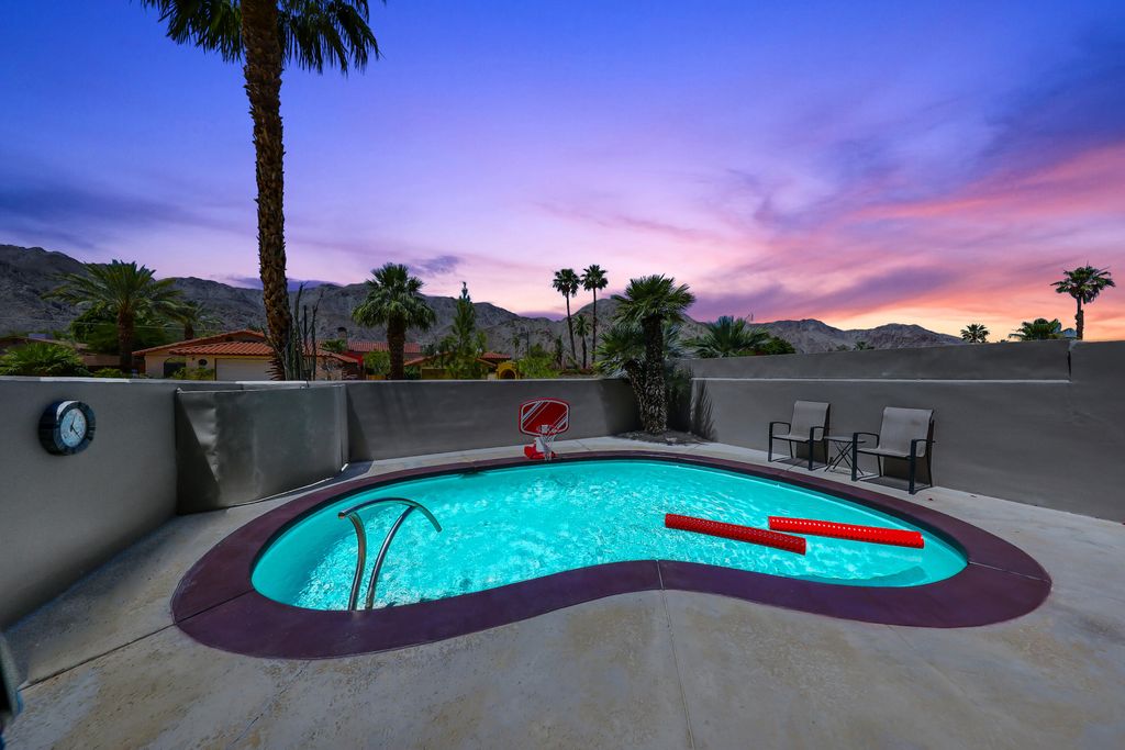 Photo of 54840 Avenida Juarez, La Quinta, CA 92253 (MLS # 219147438)