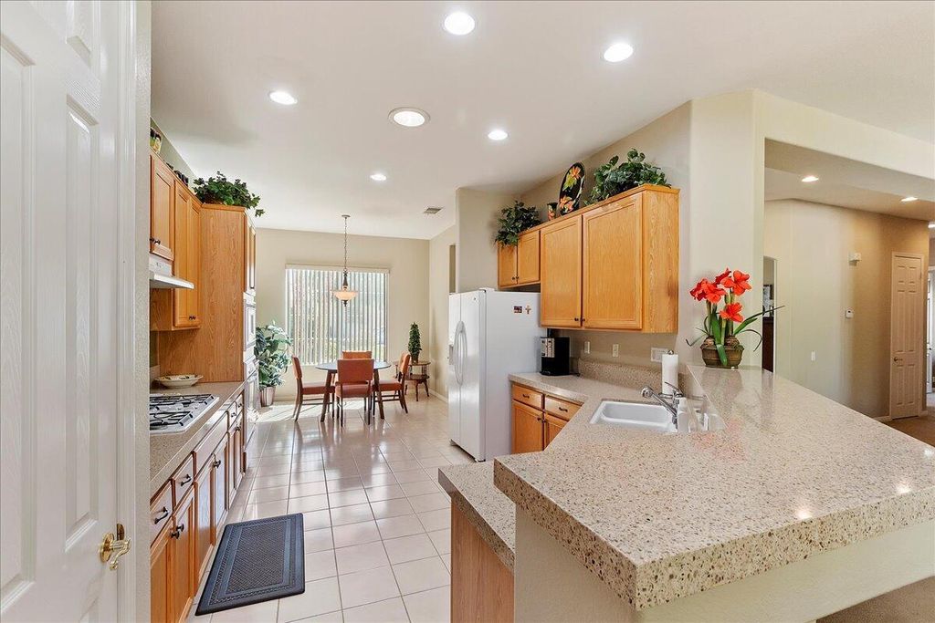 Photo of 43539 Corte Del Oro, La Quinta, CA 92253 (MLS # 219132227)