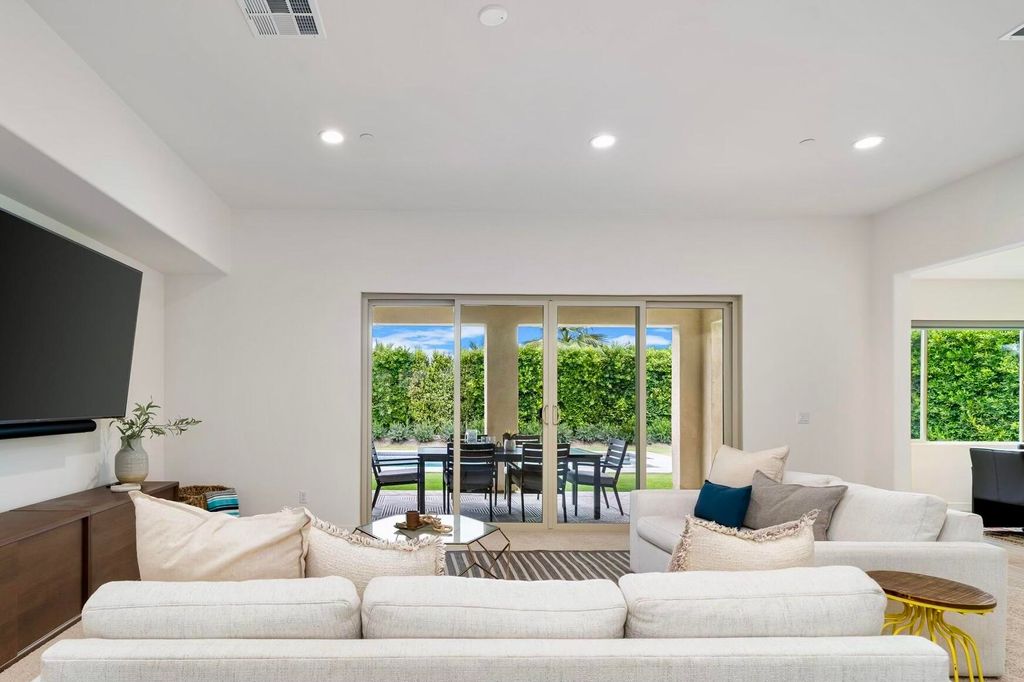 Photo of 81822 Alegre, La Quinta, CA 92253 (MLS # 219130884)