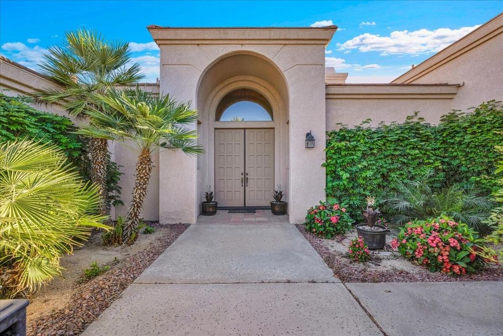 Photo of 50915 Paloma Court, La Quinta, CA 92253 (MLS # 219146215)