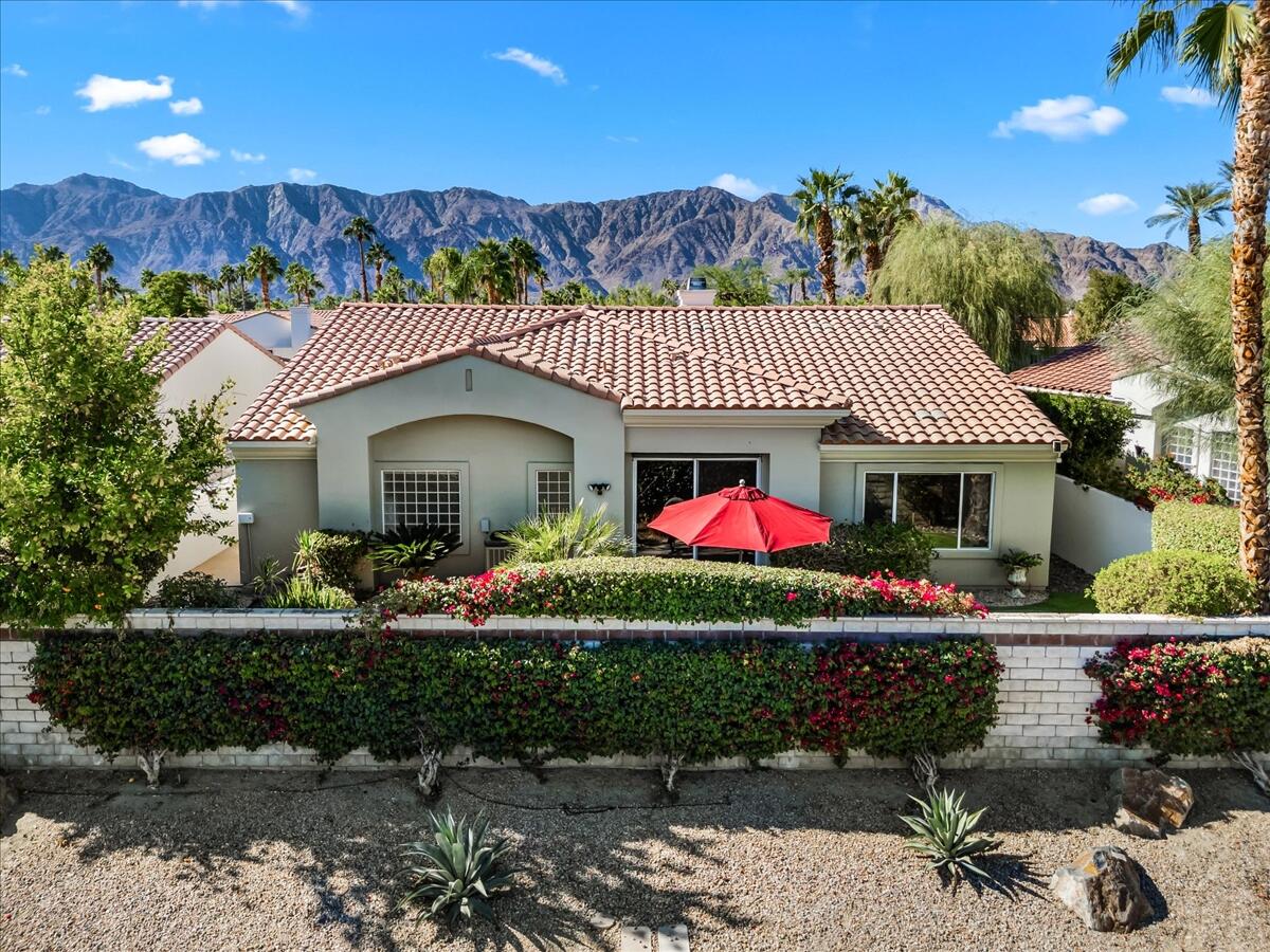La Quinta, California 92253, United States, 3 Bedrooms Bedrooms, ,3 BathroomsBathrooms,Residential,Active,238758