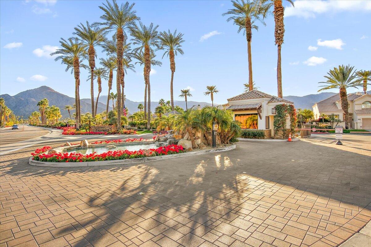 La Quinta, California 92253, United States, 3 Bedrooms Bedrooms, ,3 BathroomsBathrooms,Residential,Active,238758