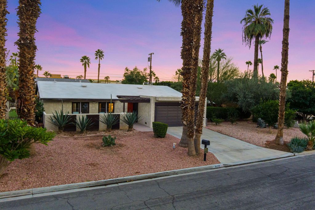 Photo of 46500 Cameo Palms Drive, La Quinta, CA 92253 (MLS # 219140994)