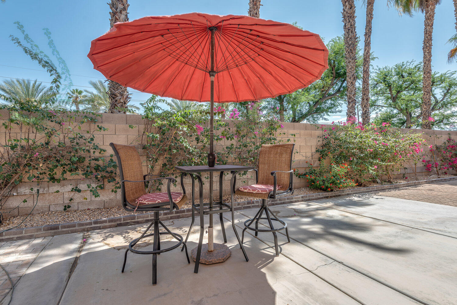 Indio, California 92201, United States, 2 Bedrooms Bedrooms, ,2 BathroomsBathrooms,Residential,Active,241411