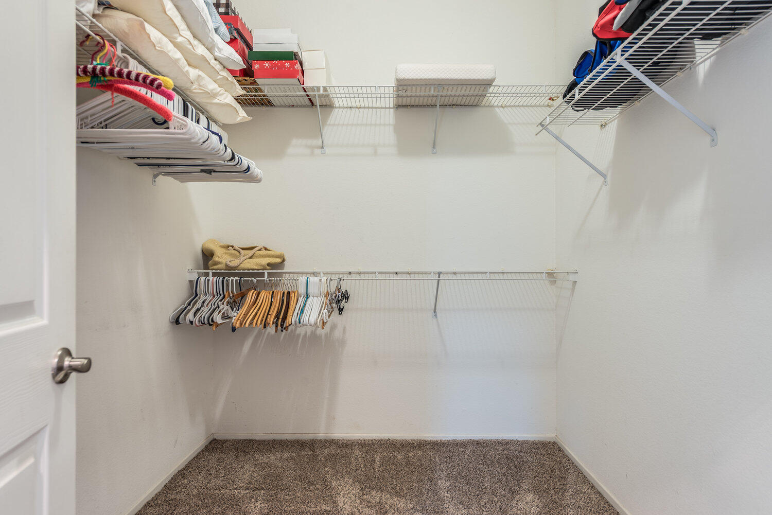 Indio, California 92201, United States, 2 Bedrooms Bedrooms, ,2 BathroomsBathrooms,Residential,Active,241411