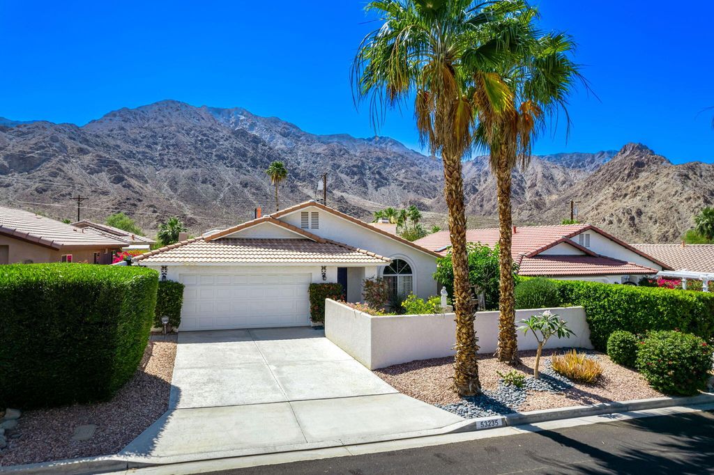 Photo of 53235 Avenida Juarez, La Quinta, CA 92253 (MLS # 219147919)