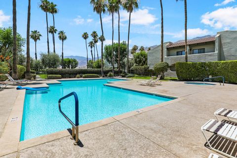 Condominium in Palm Springs CA 353 Hermosa Drive 15.jpg