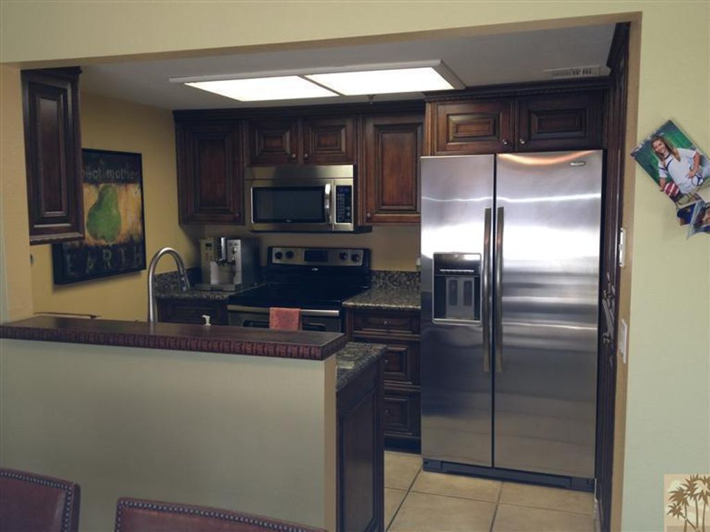 listing image 10993953691954220474