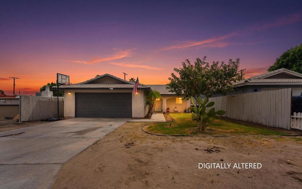 Photo of 53340 Avenida Obregon, La Quinta, CA 92253 (MLS # 219145618)