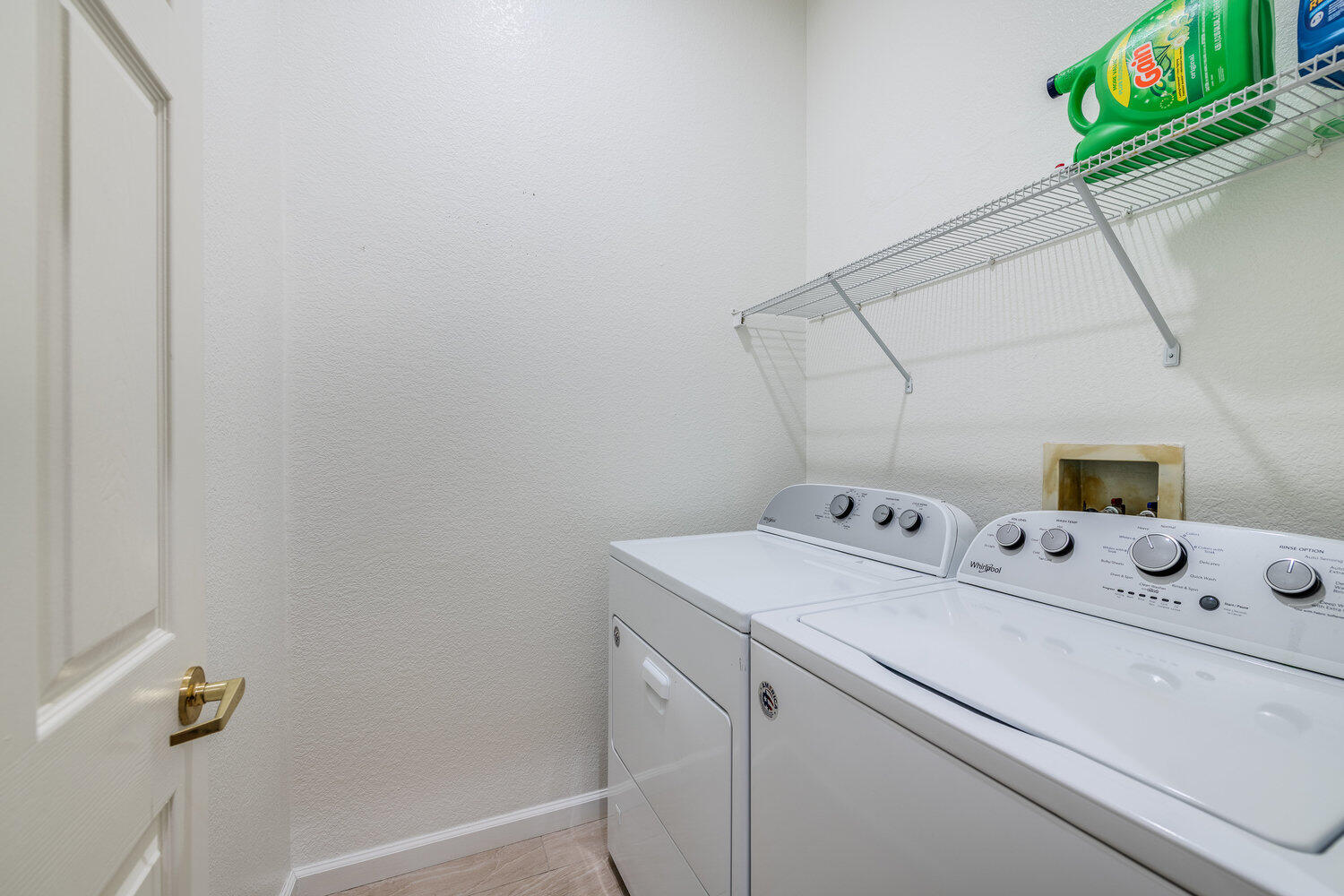 Indio, California 92201, United States, 2 Bedrooms Bedrooms, ,2 BathroomsBathrooms,Residential,Active,241406