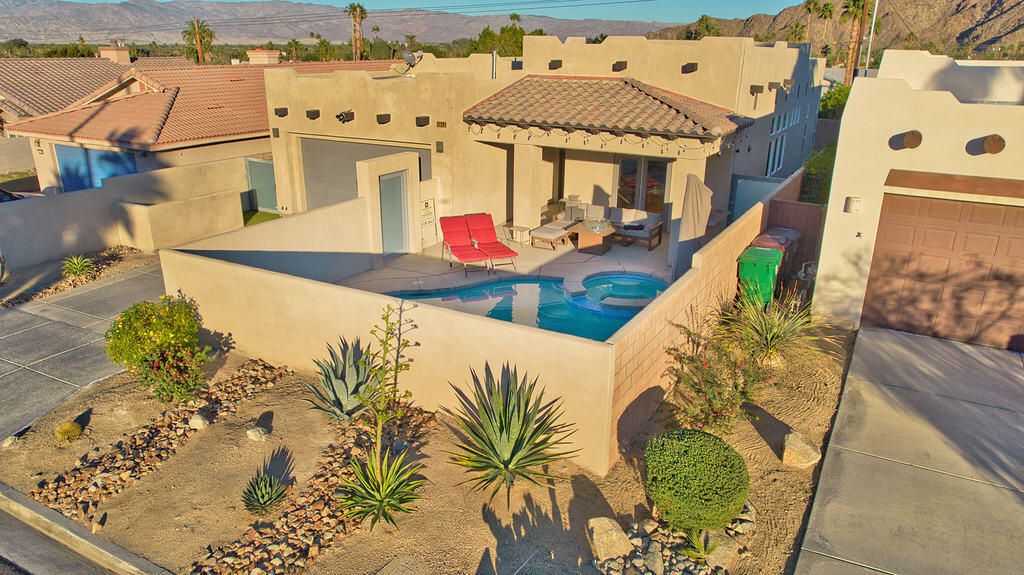 Photo of 52720 Avenue Velasco, La Quinta, CA 92253 (MLS # 219142231)