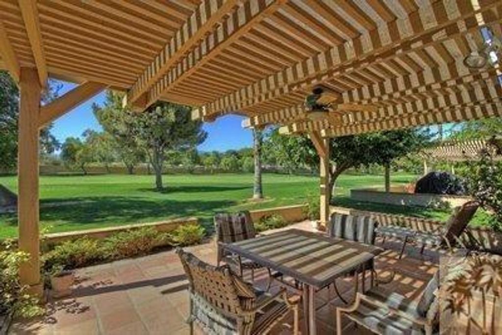 listing image 10998806991946644769
