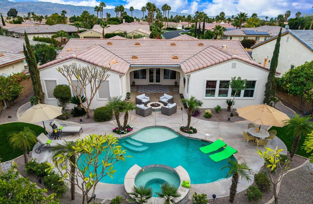 Photo of 43309 Parkway Esplanade W, La Quinta, CA 92253 (MLS # 219149877)