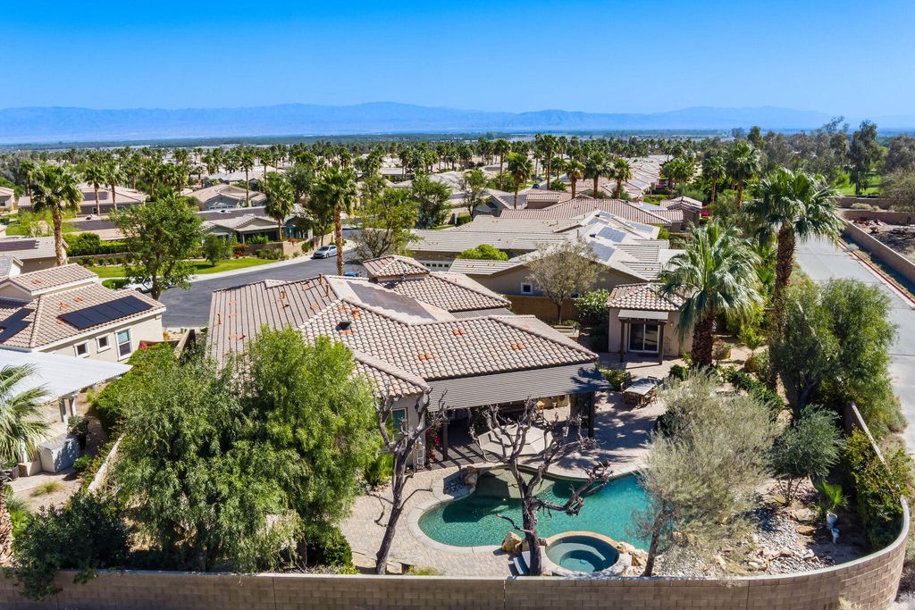 Photo of 81271 Jasmine Court, La Quinta, CA 92253 (MLS # 219144775)