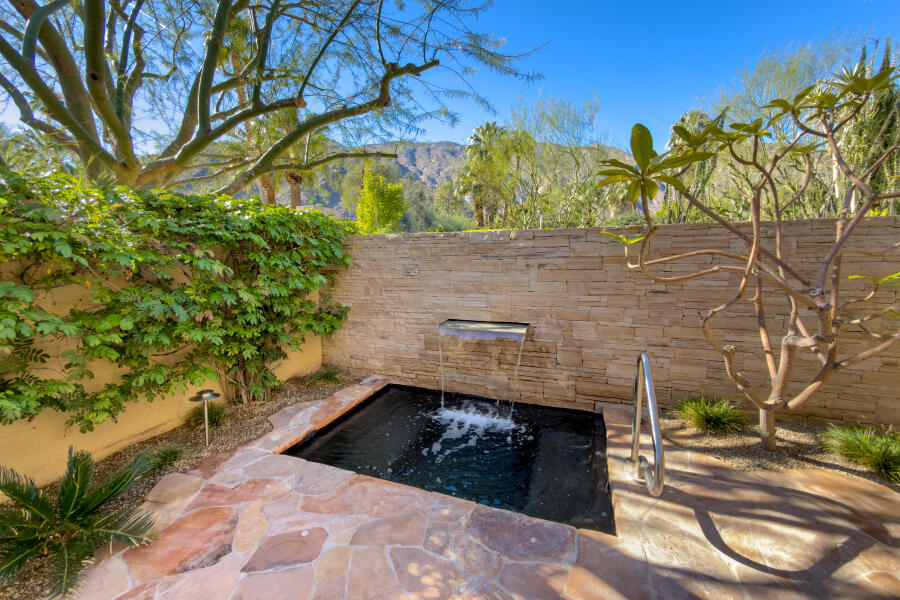 Palm Springs, California 92262, United States, 5 Bedrooms Bedrooms, ,5 BathroomsBathrooms,Residential,Active,250691