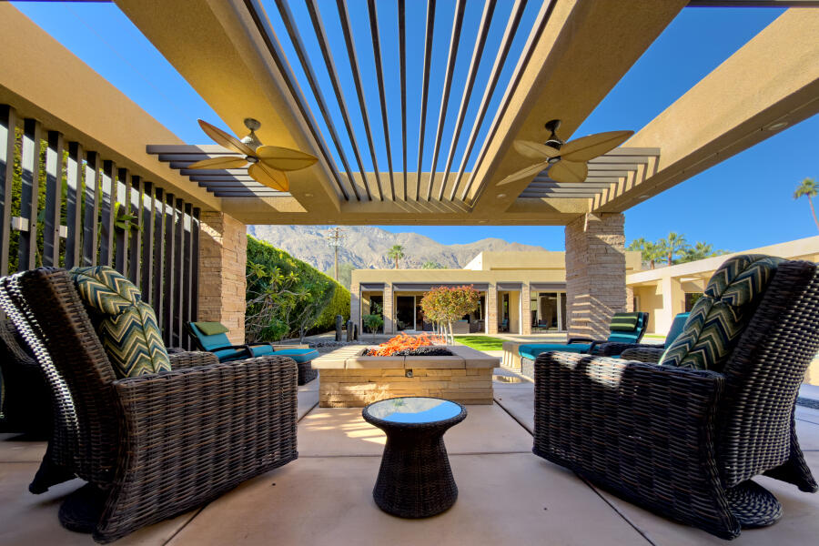 Palm Springs, California 92262, United States, 5 Bedrooms Bedrooms, ,5 BathroomsBathrooms,Residential,Active,250691