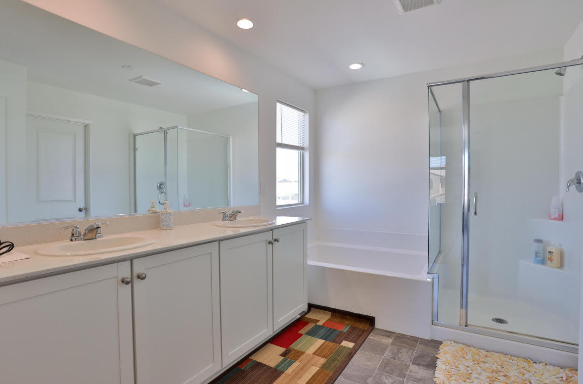 Coachella, California 92236, United States, 5 Bedrooms Bedrooms, ,3 BathroomsBathrooms,Residential,Active,5934