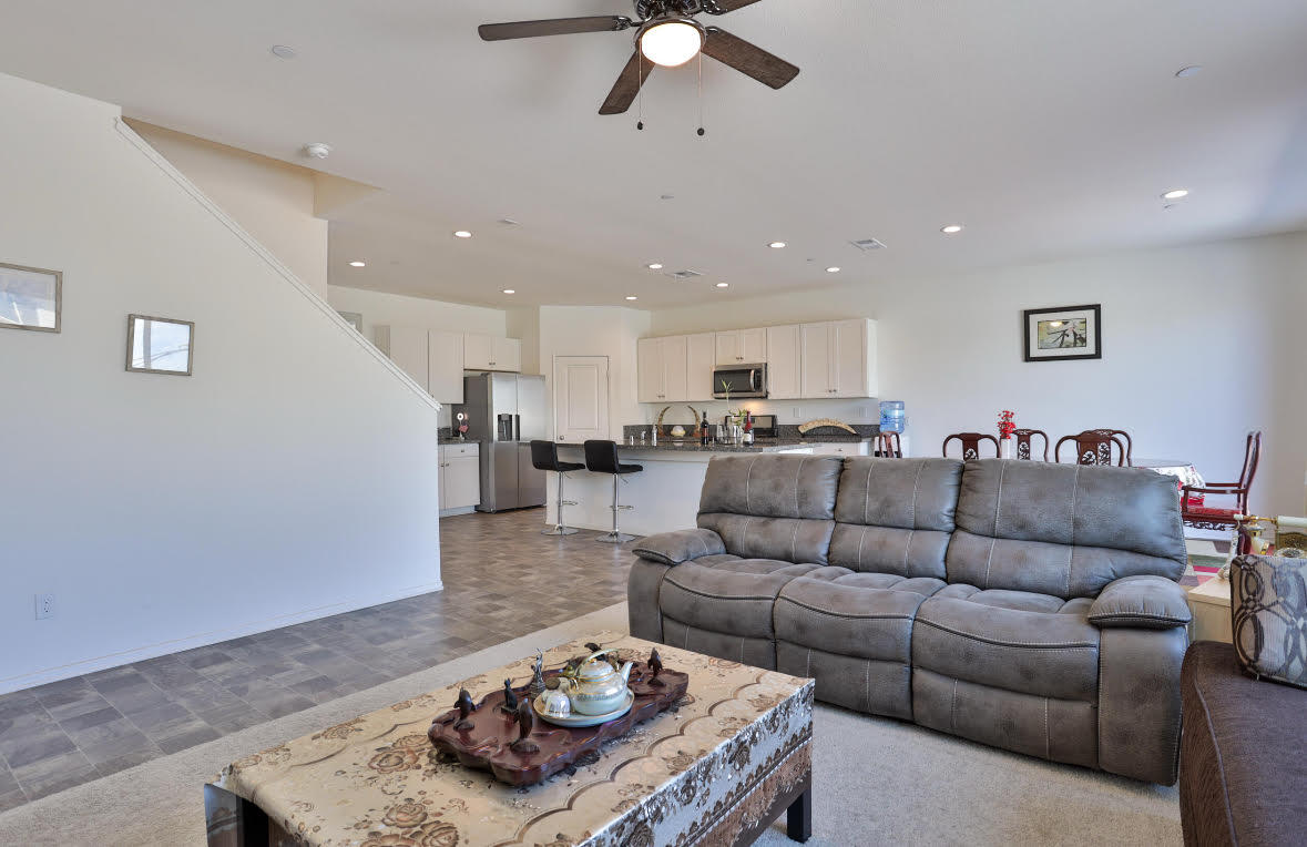 Coachella, California 92236, United States, 5 Bedrooms Bedrooms, ,3 BathroomsBathrooms,Residential,Active,5934