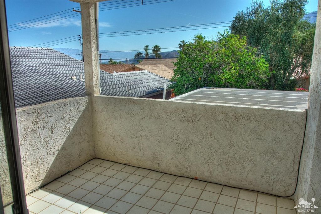 listing image 10997266899843452237
