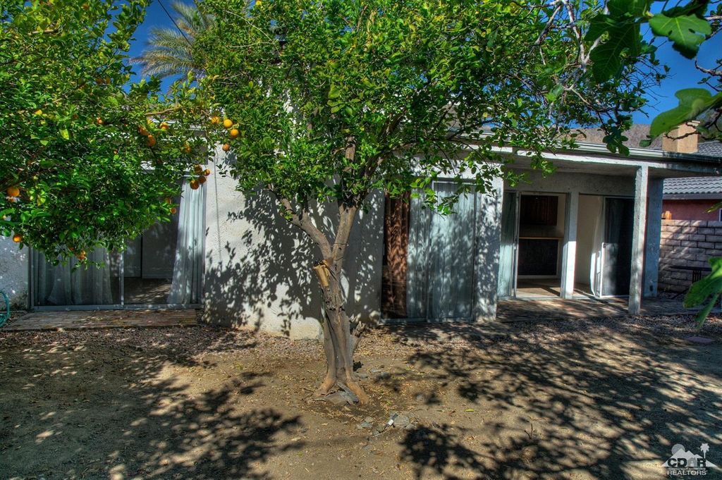 listing image 10994303516883380676