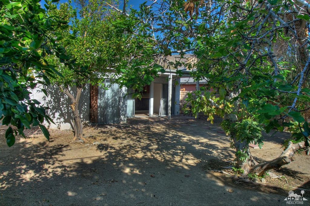 listing image 10999789320639343032
