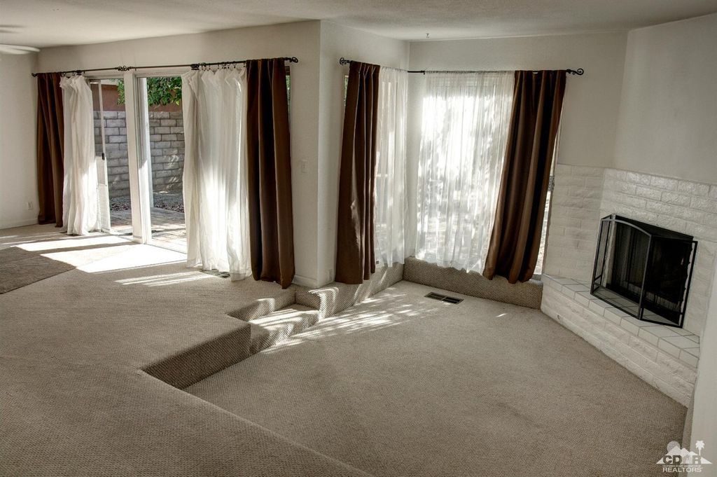 listing image 10994673562734468595