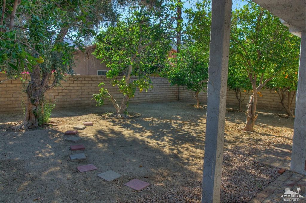 listing image 10998704411390594268