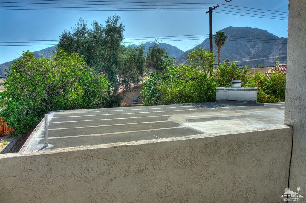 listing image 10994642165555476111
