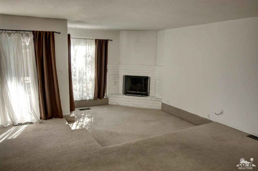 listing image 10997029078893845934
