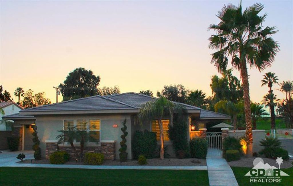 listing image 10990947090975303593