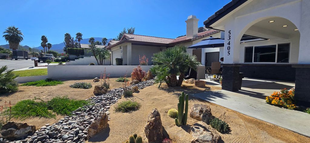 Photo of 53405 Avenida Madero, La Quinta, CA 92253 (MLS # 219143517)