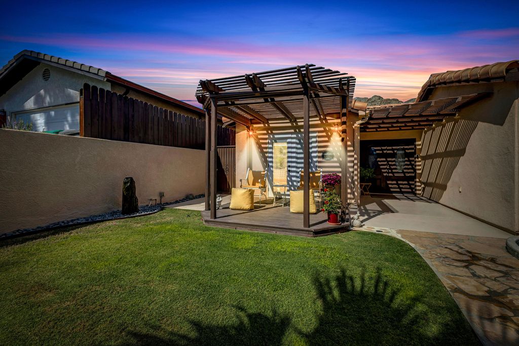 Photo of 53965 Avenida Madero, La Quinta, CA 92253 (MLS # 219146451)