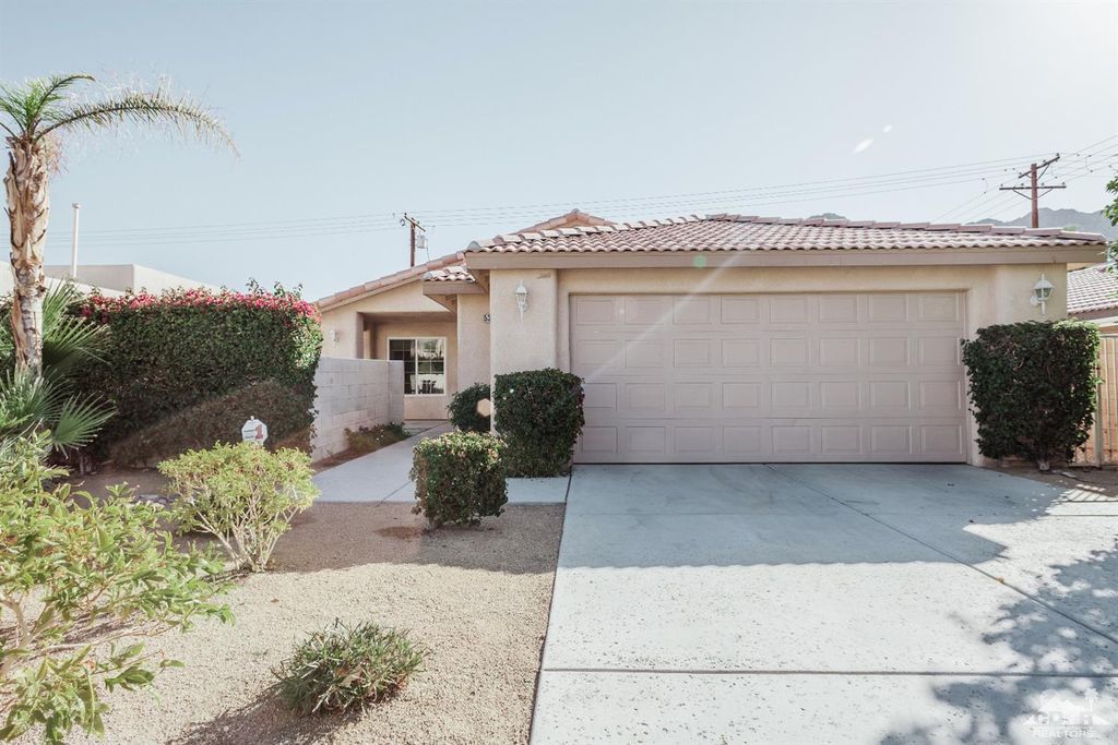 listing image 10992135093345160895