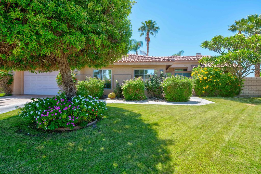 Photo of 43555 Morning Star Court, La Quinta, CA 92253 (MLS # 219147700)