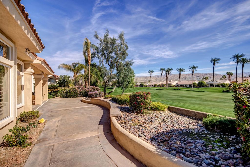 listing image 10998770338737352726